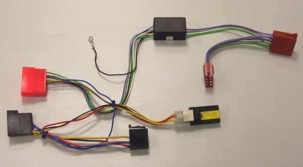 AUDI Aktiv System Adapter mit Klemme 15 ( Zündung )