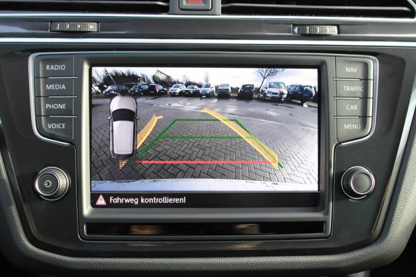 Rückfahrkamera für VW Tiguan AD1